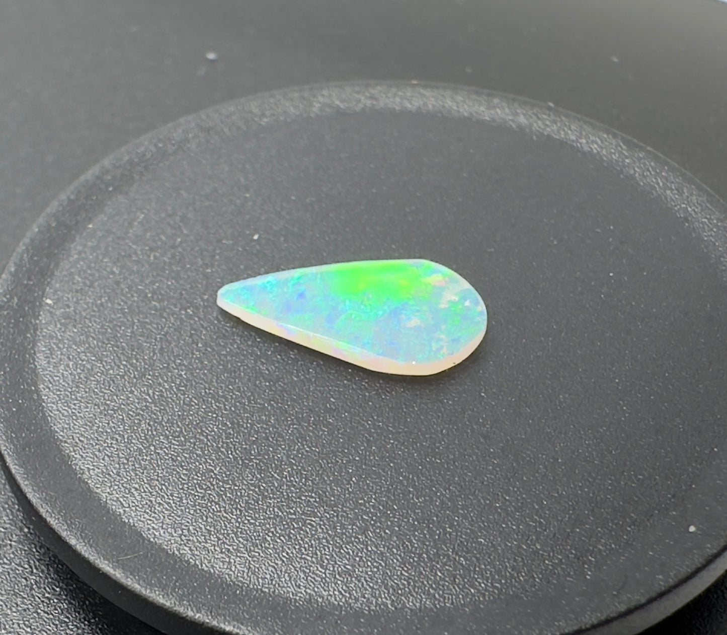 Australian Lightning Ridge Opal 0.5carat Solid Hand Cut Luxury - Iona Opal Australia