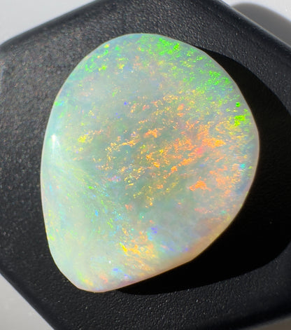 Australian Coober Pedy Opal 4.2carat Solid Hand Cut Luxury - Iona Opal Australia