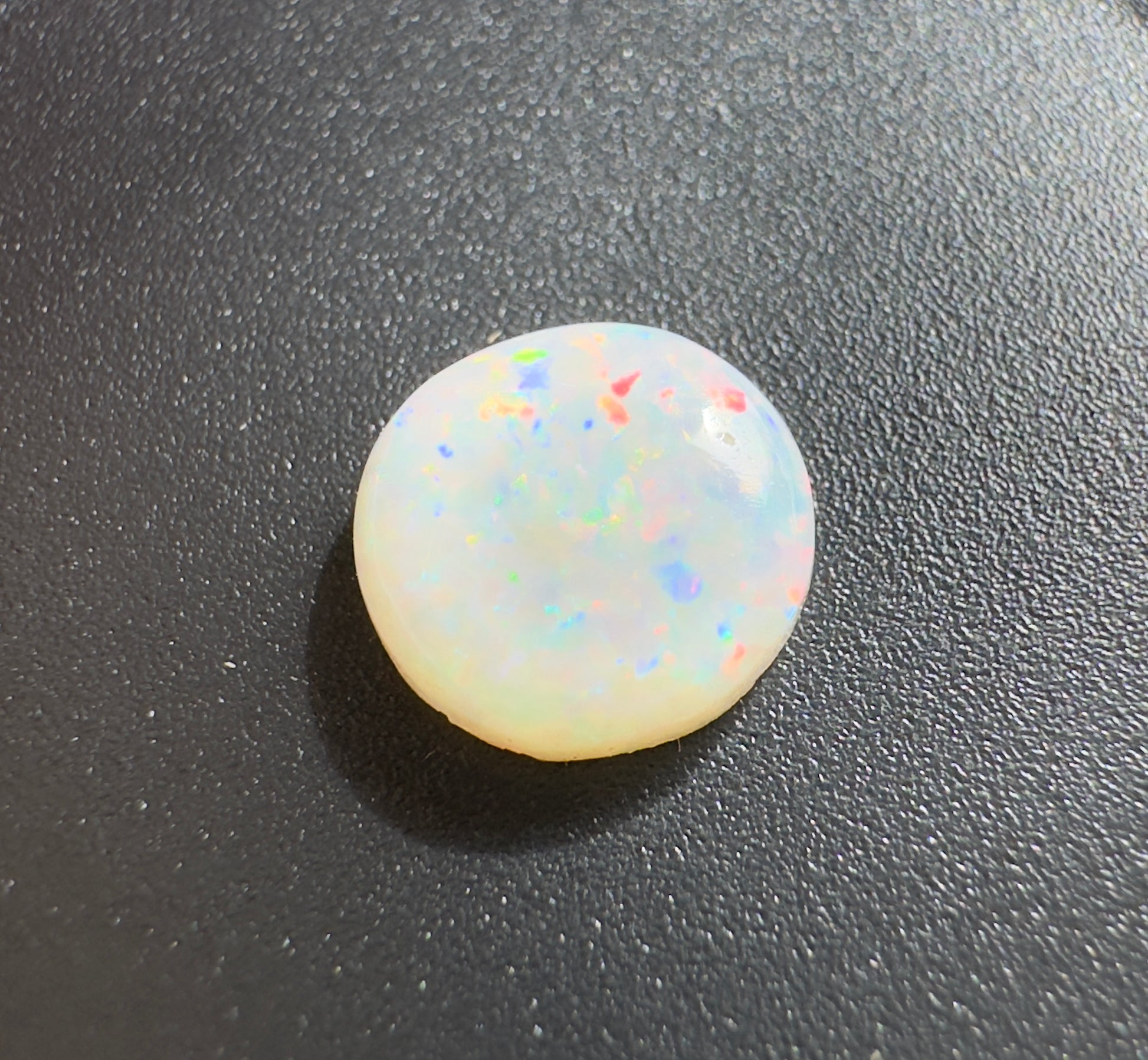 Coober Pedy Opal 0.9carat Solid Hand-Cut - Iona Opal Australia