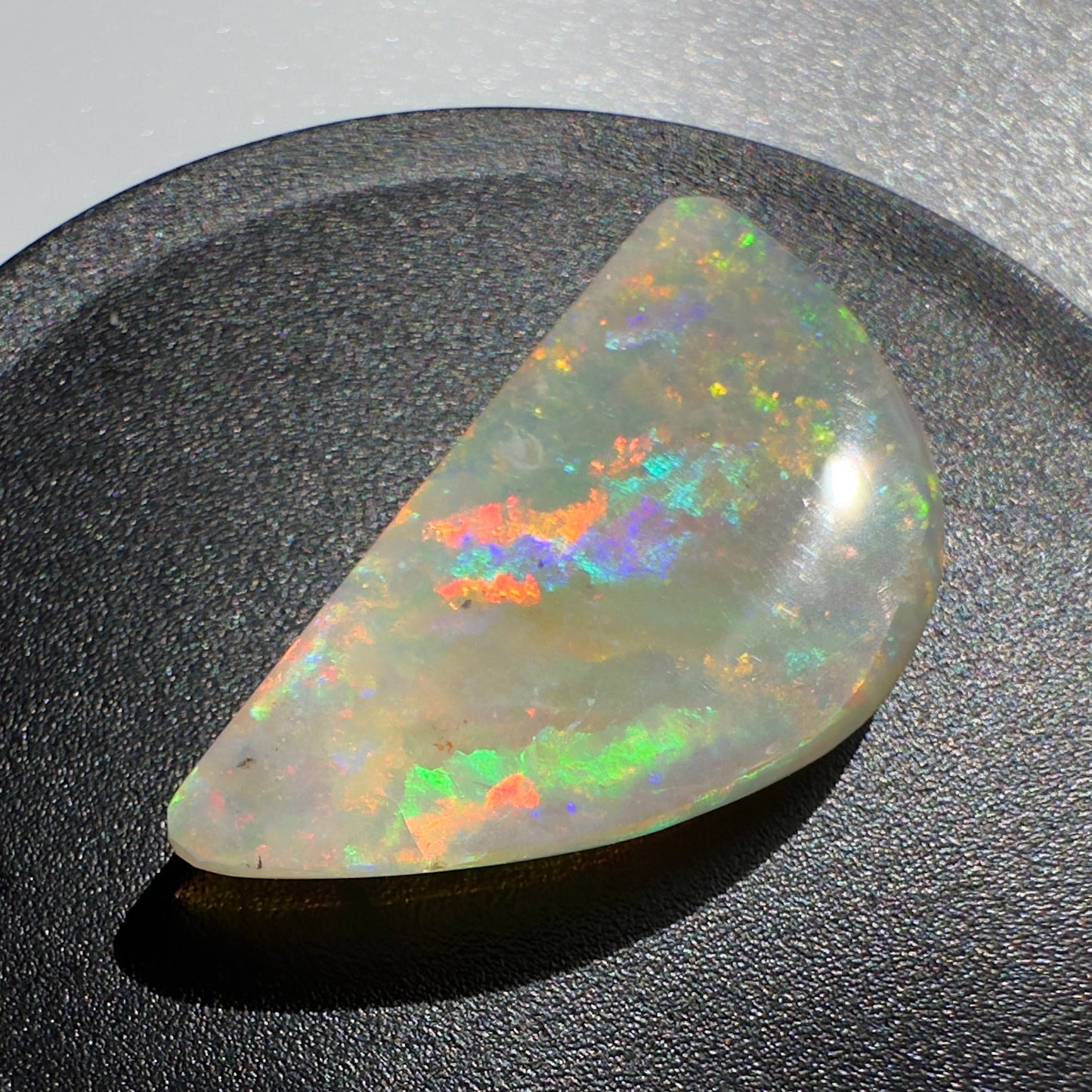 Australian Coober Pedy Opal 3.9carat Solid Hand Cut Luxury - Iona Opal Australia