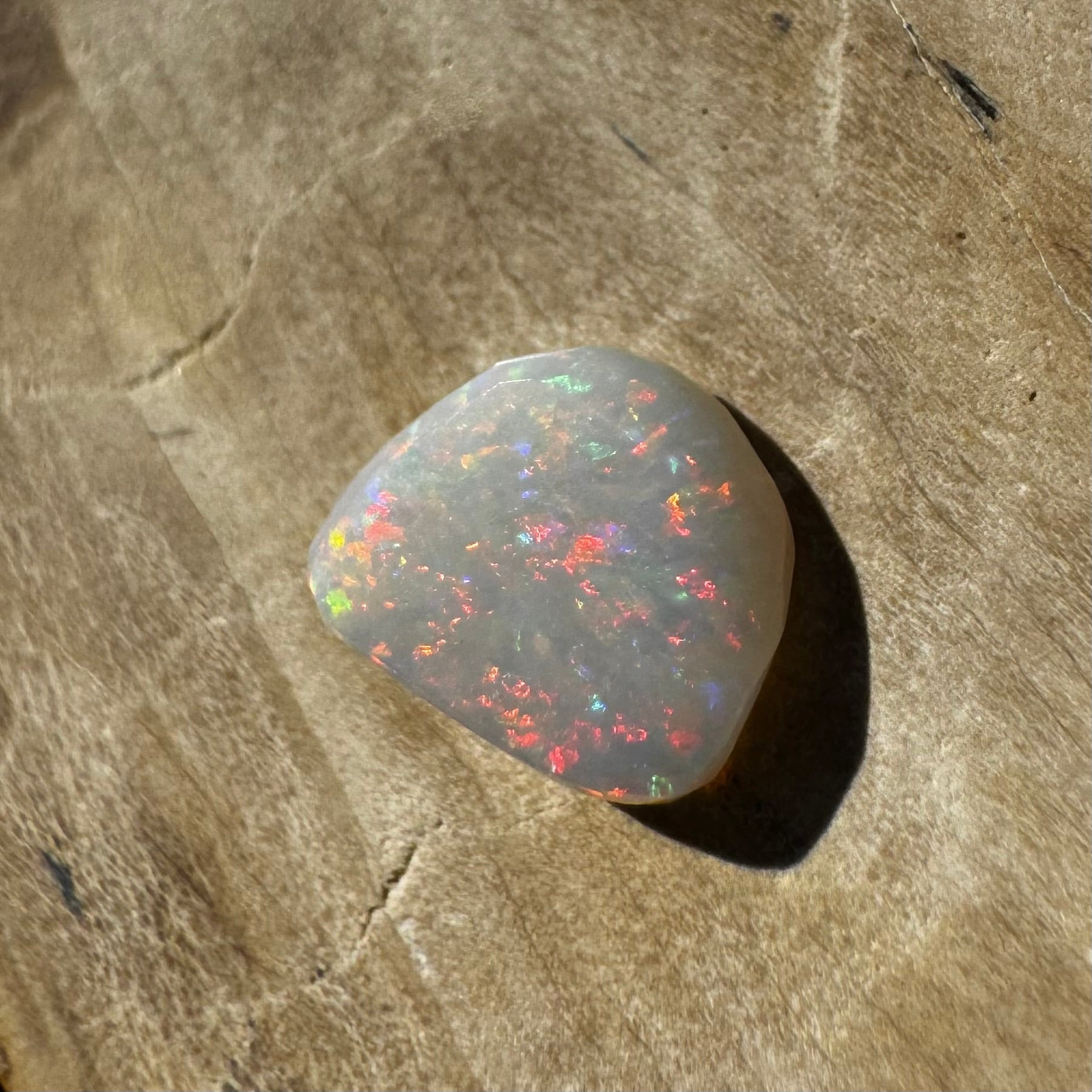 Coober Pedy Opal 0.7carat Solid Hand-Cut Luxury - Iona Opal Australia