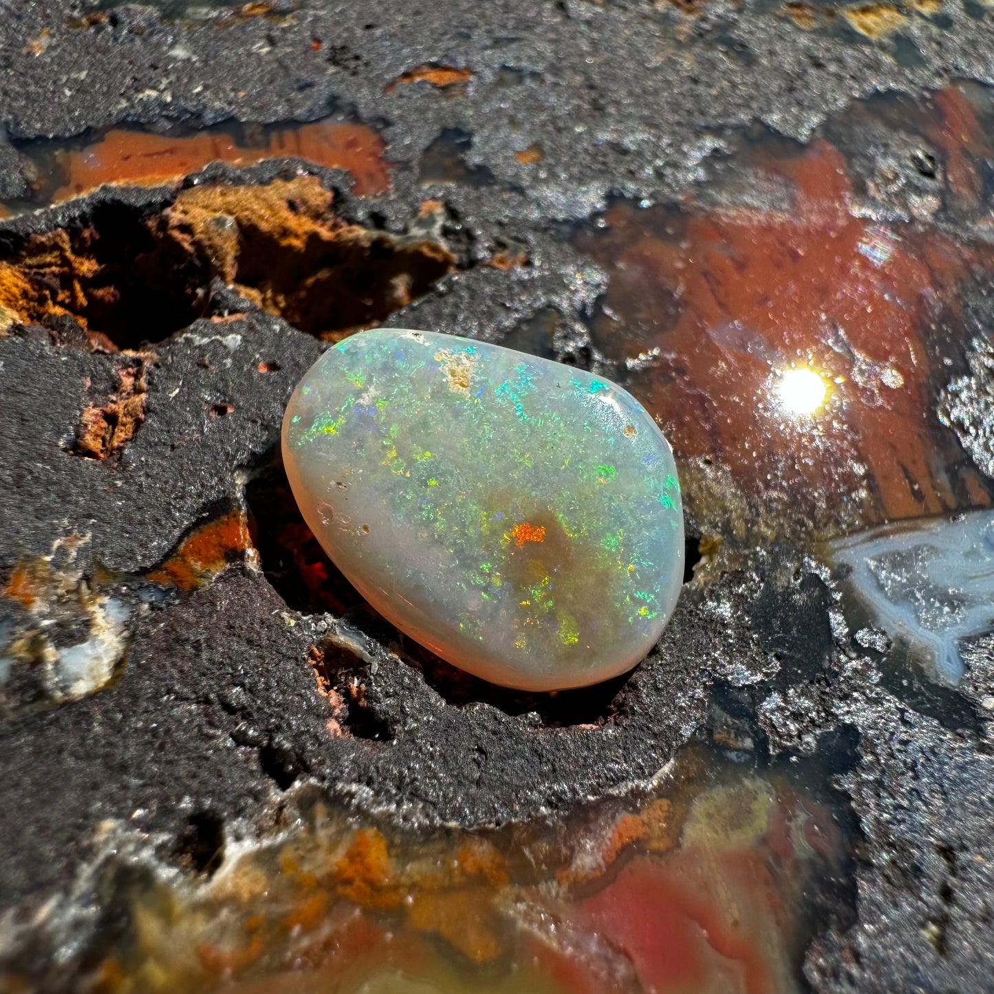 Coober Pedy Opal 2.4carat Solid Hand-Cut Luxury - Iona Opal Australia