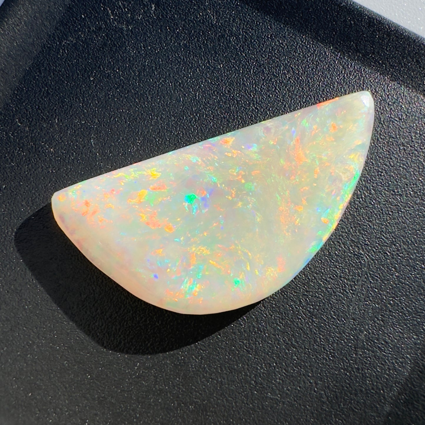 Australian Coober Pedy Opal 3.9carat Solid Hand Cut Luxury - Iona Opal Australia