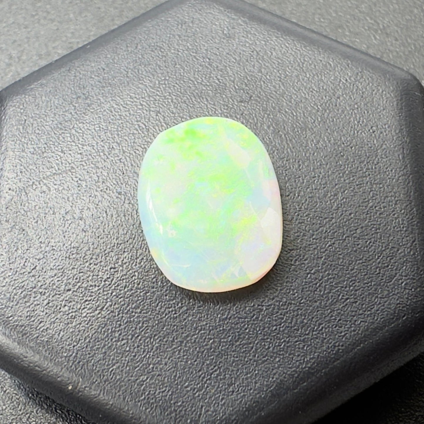 Australian Coober Pedy Opal 0.9carat Solid Hand Cut Luxury - Iona Opal Australia