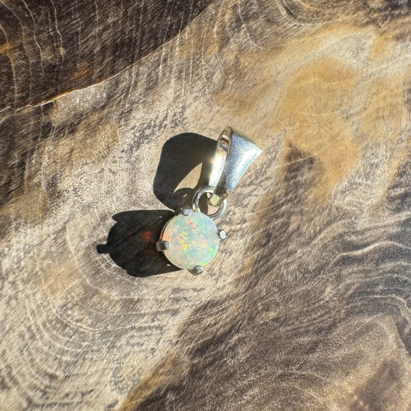 0.2ct Solid Lightning Ridge Opal Sterling Silver Pendant