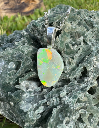 'Sunset Horizon' ~ Handcrafted 3.7ct Solid Lightning Ridge Opal Sterling Silver Pendant Necklace - Iona Opal Australia