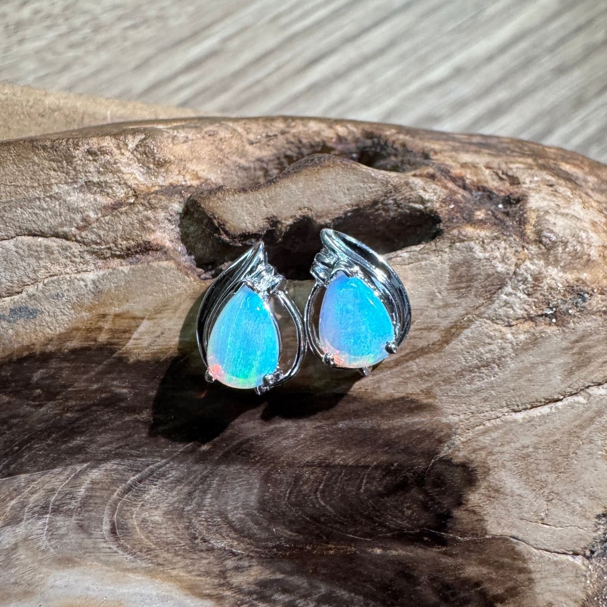 1ct Coober Pedy Crystal Opal Stud Earrings ~ 'Lake McKenzie Blue' | 925 Sterling Silver | Solid Australian Opal