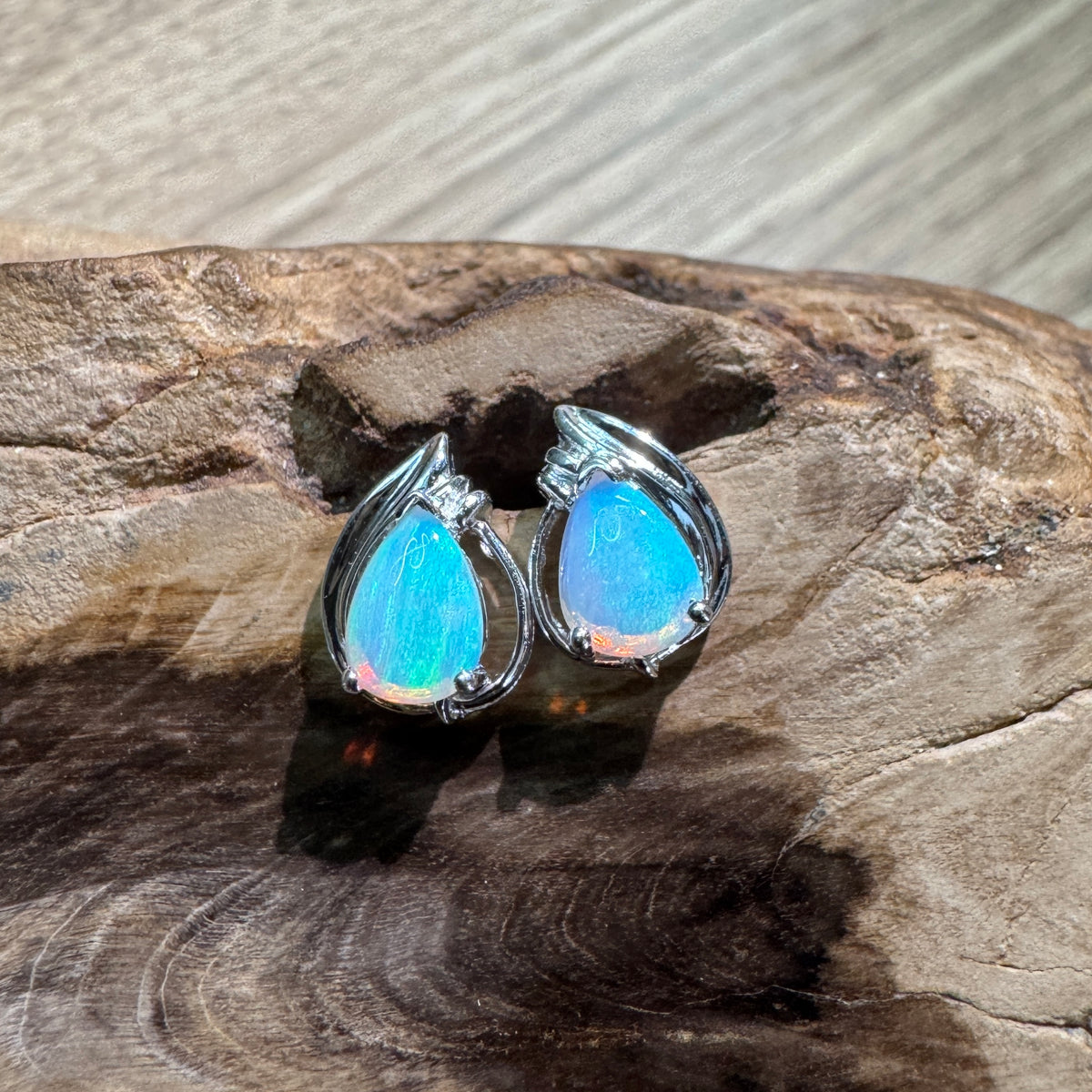 1ct Coober Pedy Crystal Opal Stud Earrings ~ 'Lake McKenzie Blue' | 925 Sterling Silver | Solid Australian Opal