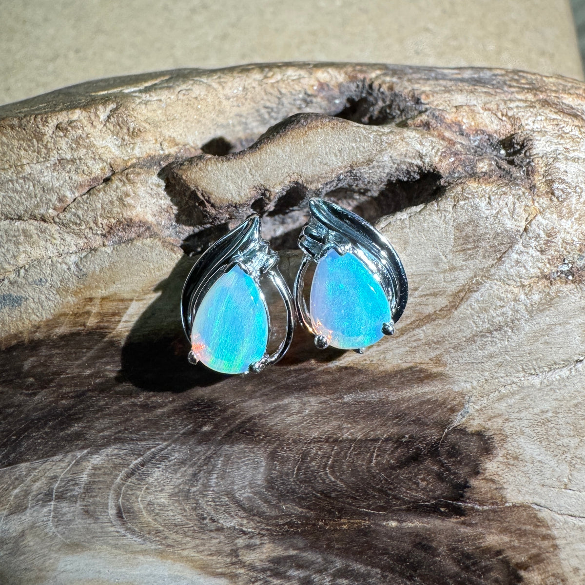 1ct Coober Pedy Crystal Opal Stud Earrings ~ 'Lake McKenzie Blue' | 925 Sterling Silver | Solid Australian Opal