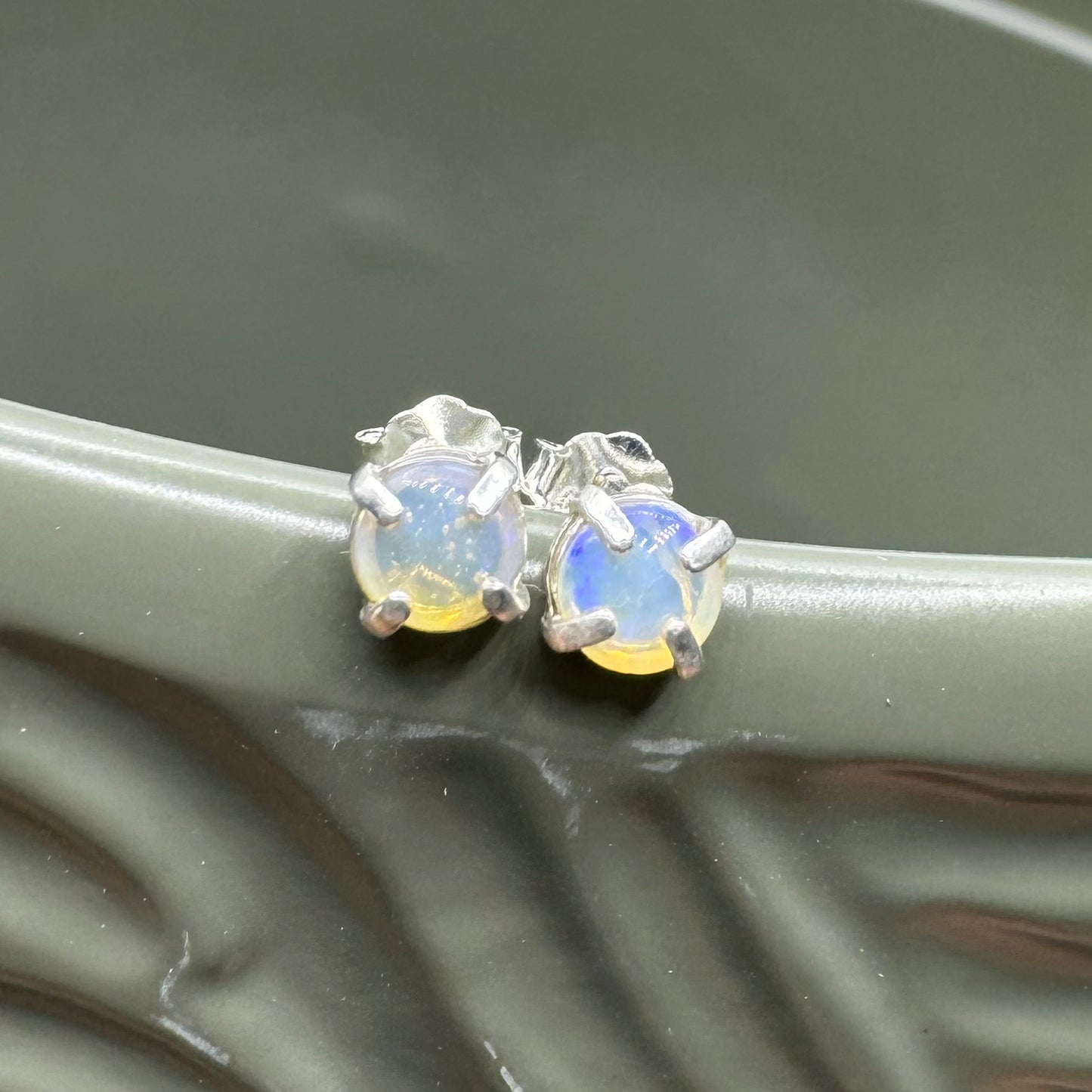 'Bungle Bungle Glow' ~ Handcrafted 0.7ct Solid Lightning Ridge Opal Earrings