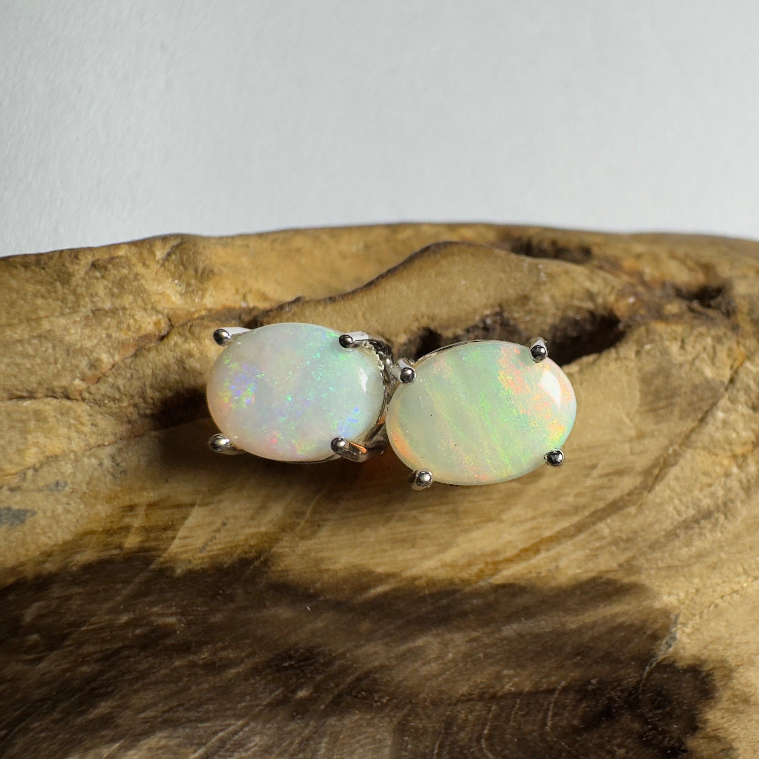Port Phillip Pulse ~ 1.8ct Coober Pedy Opal Sterling Silver Earrings