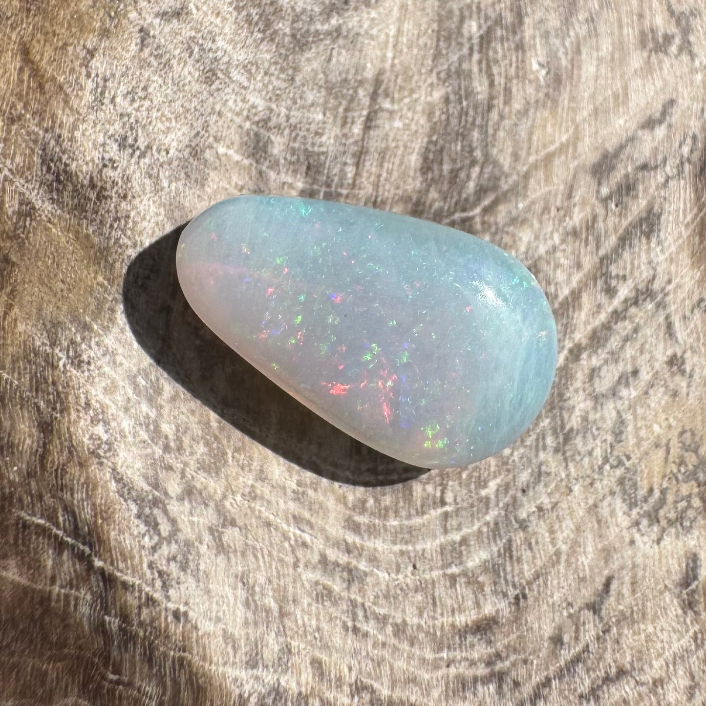 Lightning Ridge Opal 0.8carat Solid Hand-Cut