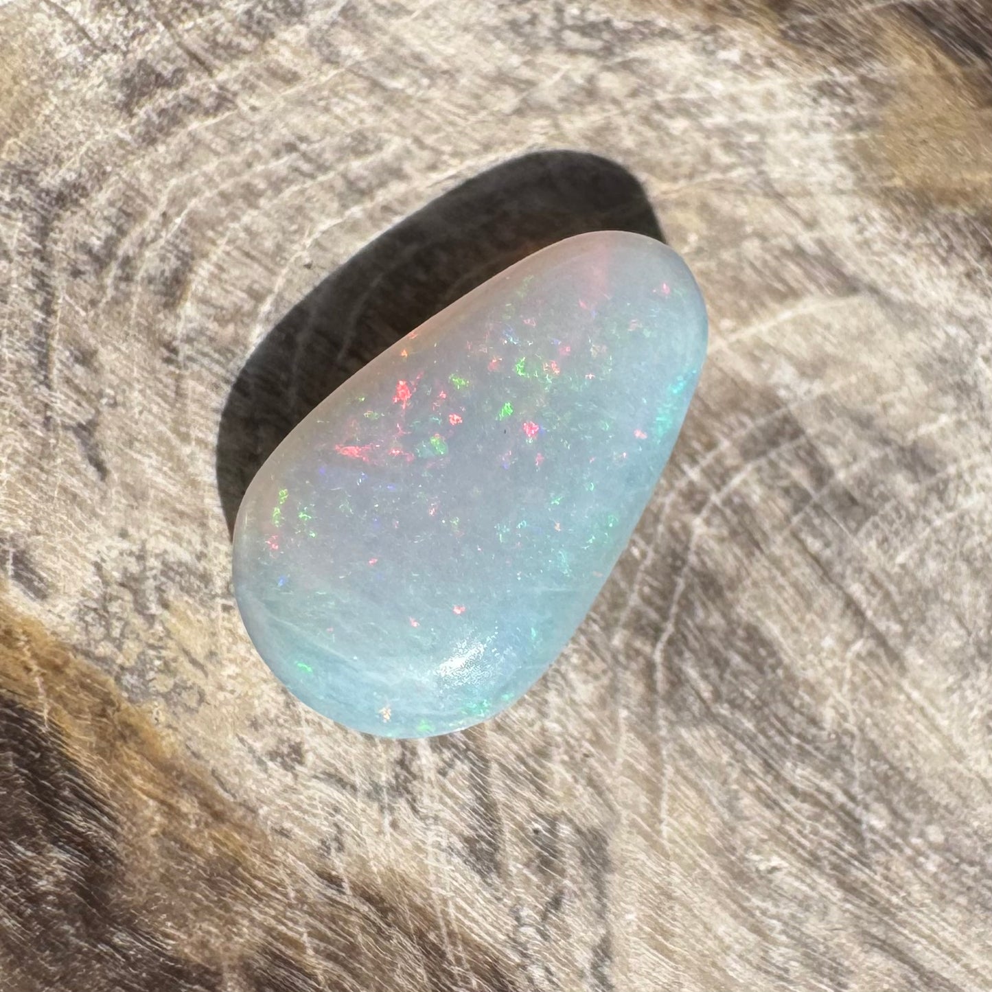 Lightning Ridge Opal 0.8carat Solid Hand-Cut