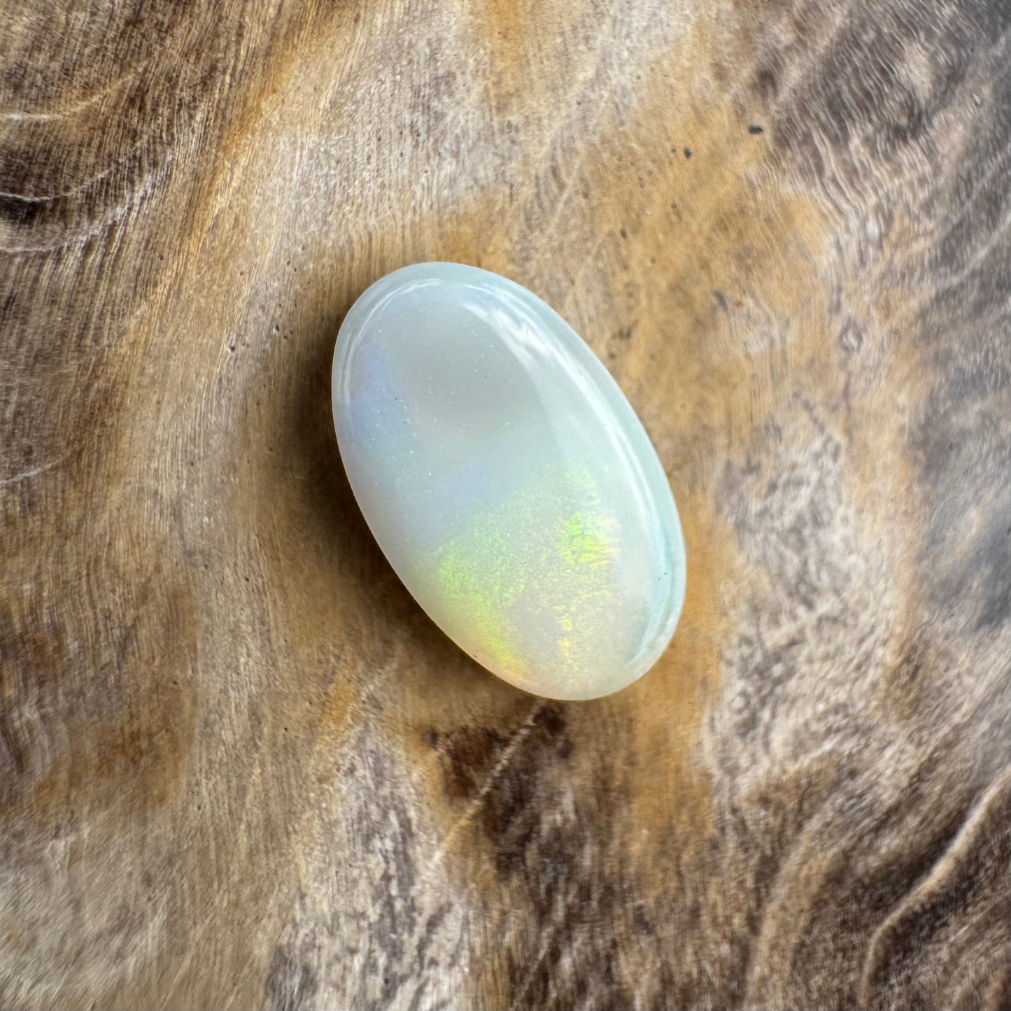 Lightning Ridge Opal 0.7carat Solid Hand-Cut