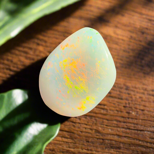 Hand-Cut Solid Lightning Ridge Opal 2.9carat