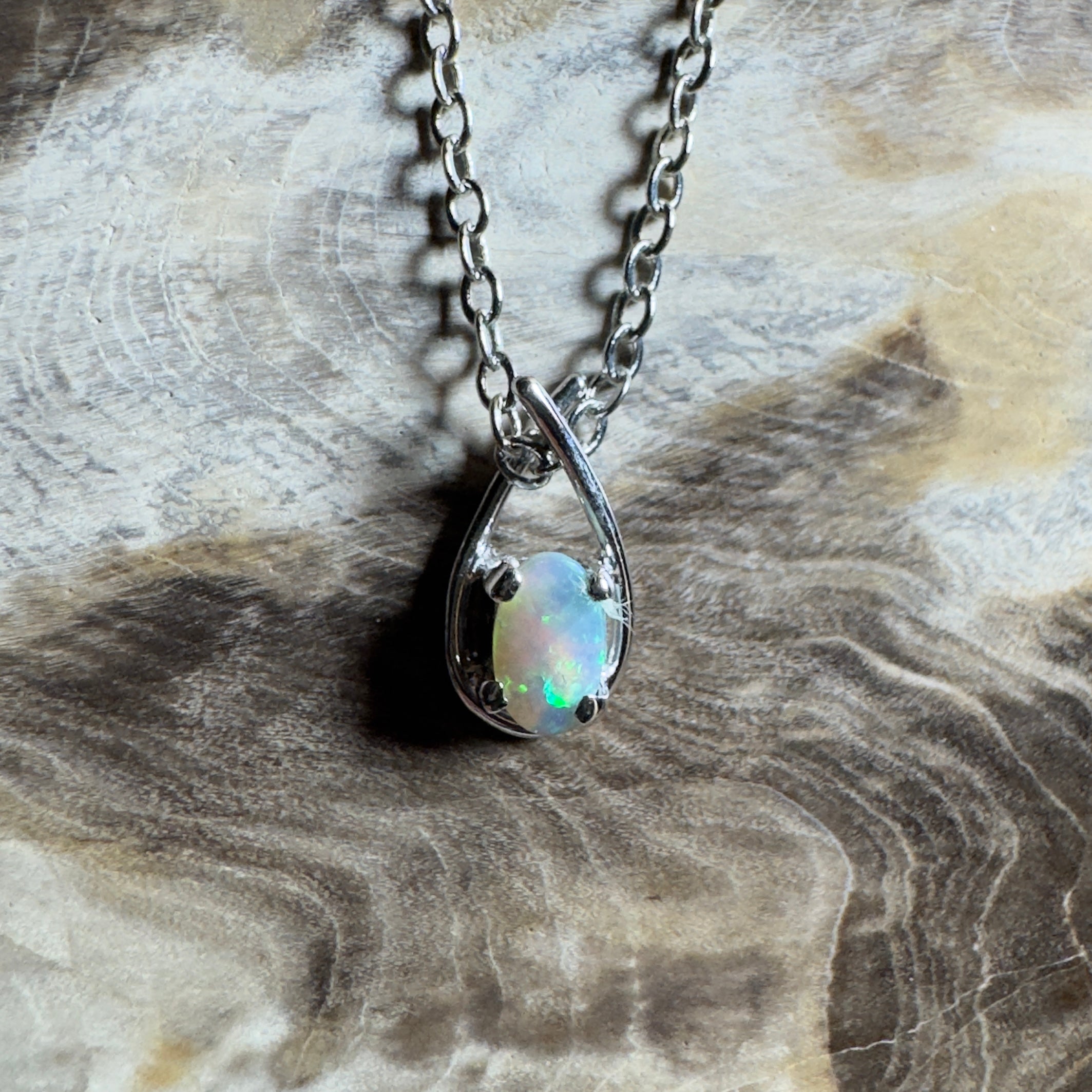 Outback Glimmer ~ 0.3ct Lightning Ridge Crystal Opal 18ct White Gold Pendant