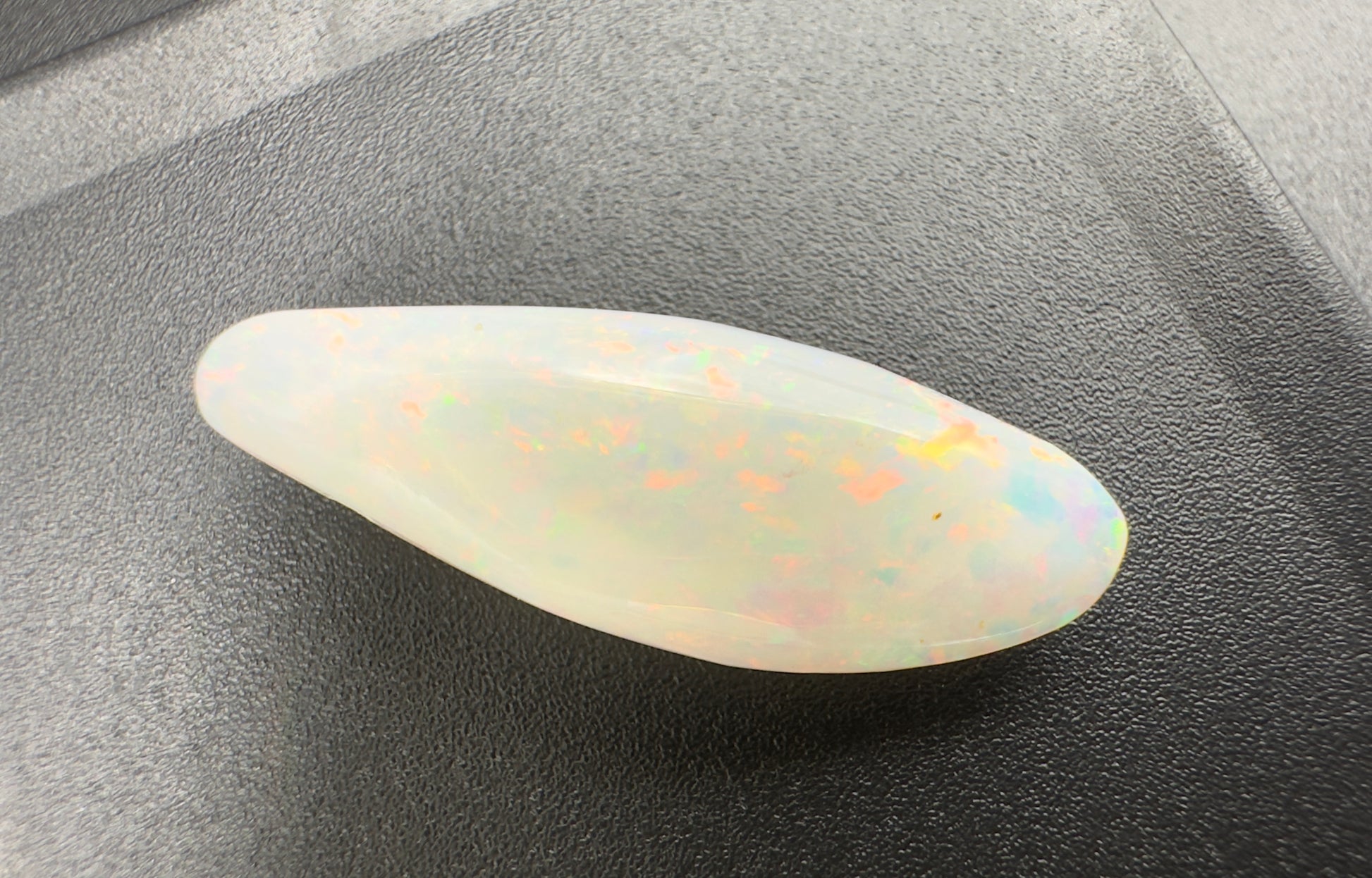 Australian Coober Pedy Opal 4.6carat Solid Hand Cut Luxury - Iona Opal Australia