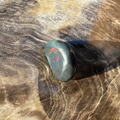 Lightning Ridge Black Opal 1.8carat Solid Hand-Cut - Iona Opal Australia