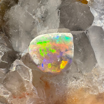 Lightning Ridge Opal 1.6carat Solid Hand-Cut - Iona Opal Australia