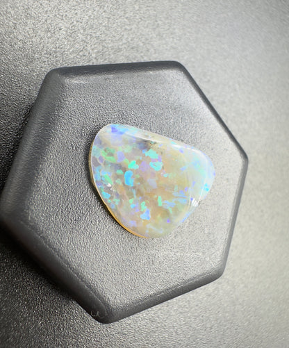 Australian Lightning Ridge Crystal Opal 2.0carat Solid Hand Cut Luxury - Iona Opal Australia