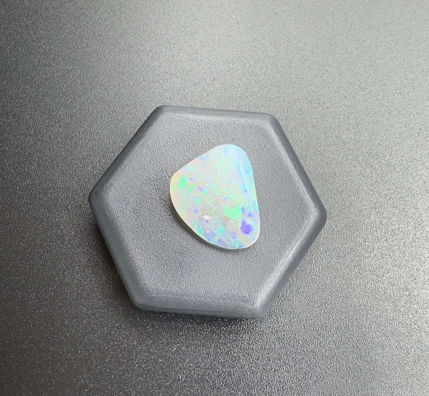 Australian Lightning Ridge Crystal Opal 2.0carat Solid Hand Cut Luxury - Iona Opal Australia