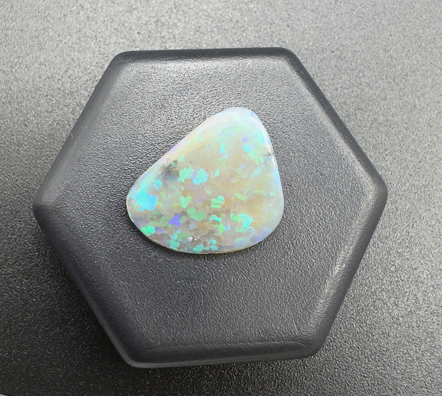 Australian Lightning Ridge Crystal Opal 2.0carat Solid Hand Cut Luxury - Iona Opal Australia