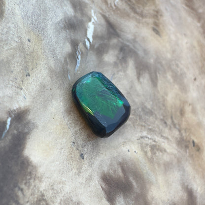 Lightning Ridge Black Opal 0.8carat Solid Hand-Cut - Iona Opal Australia