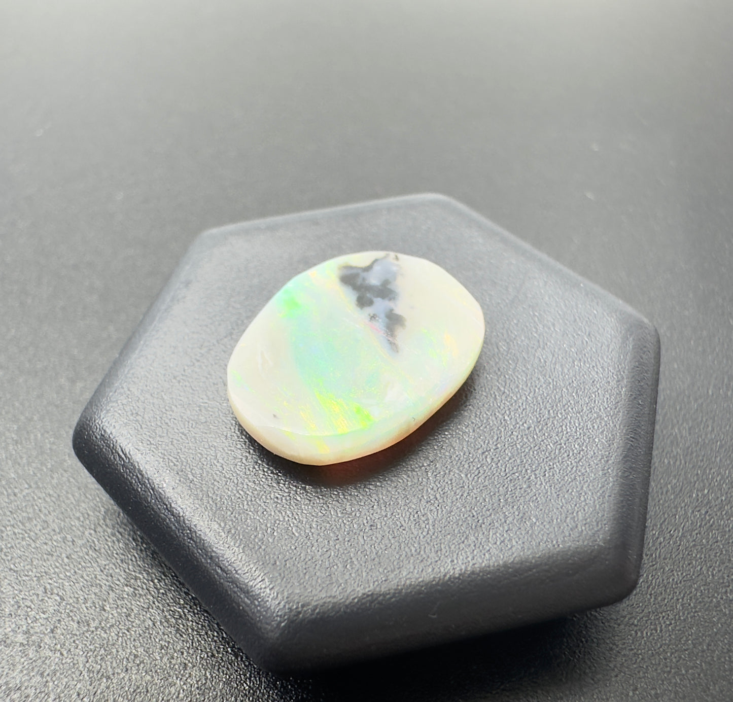 Lightning Ridge Opal 1.8carat Solid Hand-Cut - Iona Opal Australia