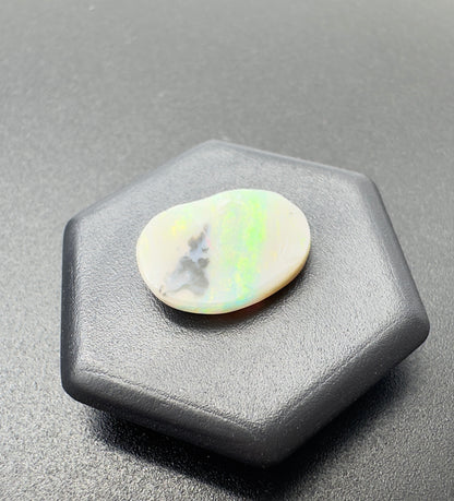 Lightning Ridge Opal 1.8carat Solid Hand-Cut - Iona Opal Australia