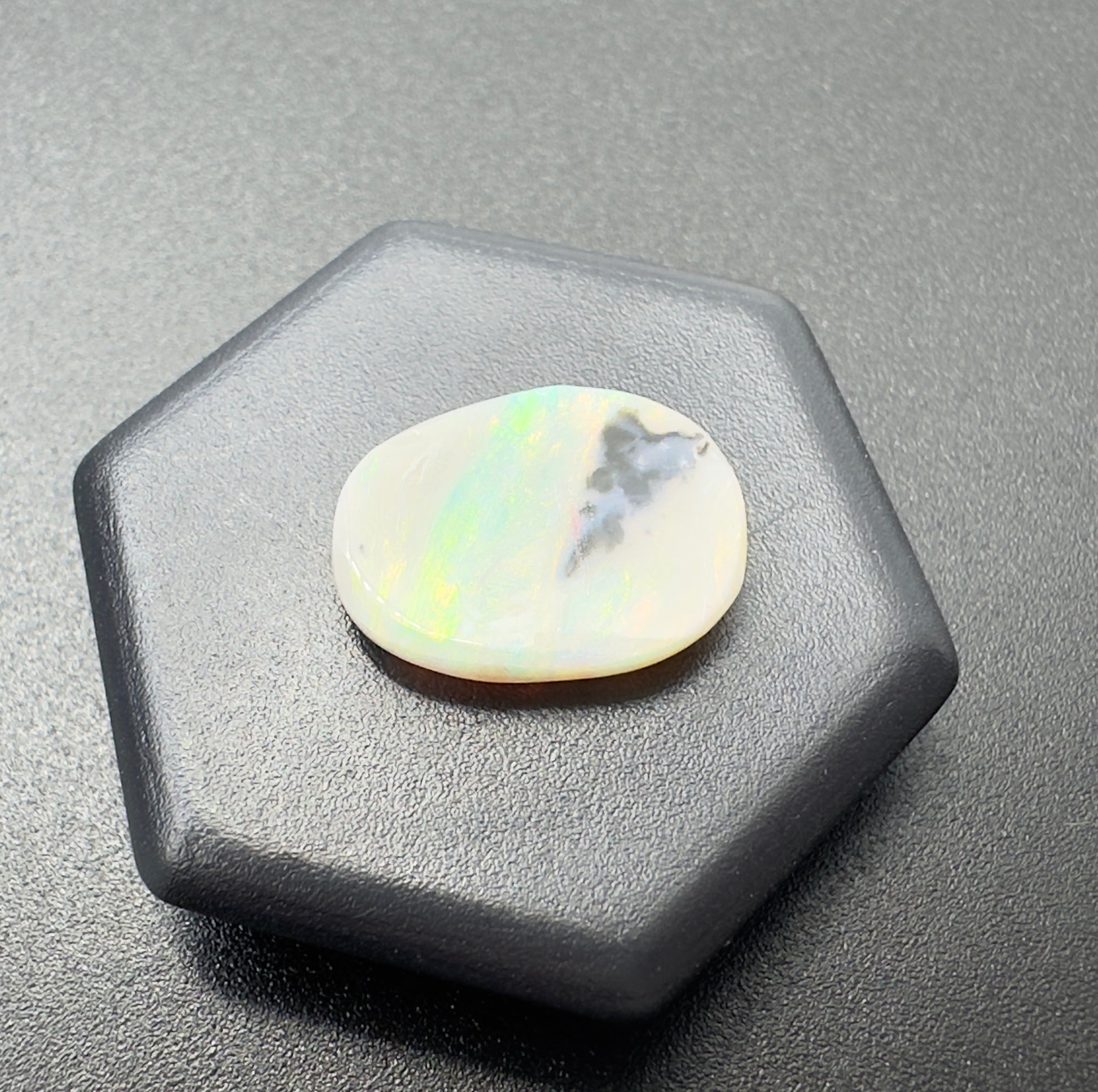 Lightning Ridge Opal 1.8carat Solid Hand-Cut - Iona Opal Australia