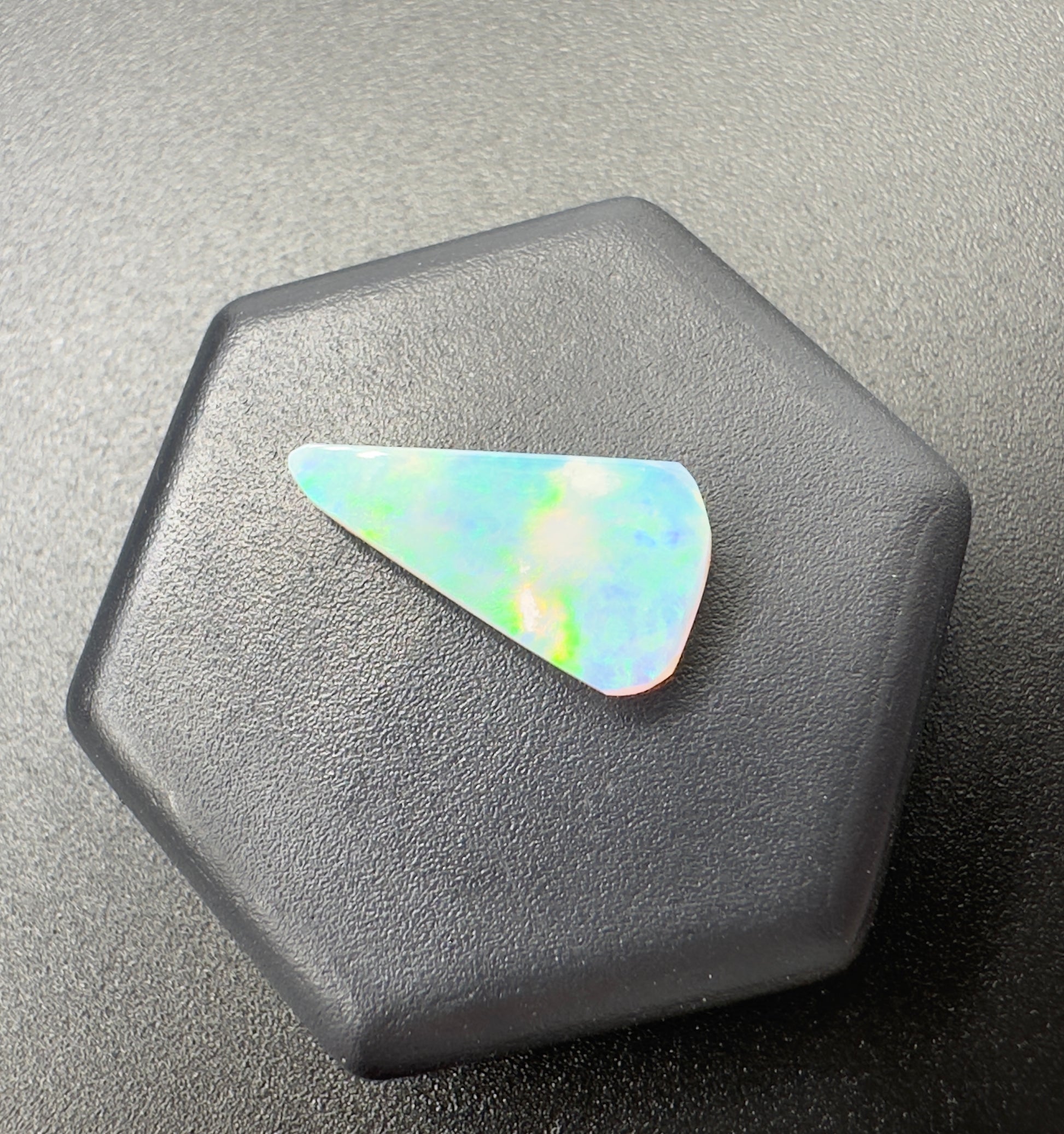 Australian Lightning Ridge Opal 1.1carat Solid Hand Cut Luxury - Iona Opal Australia