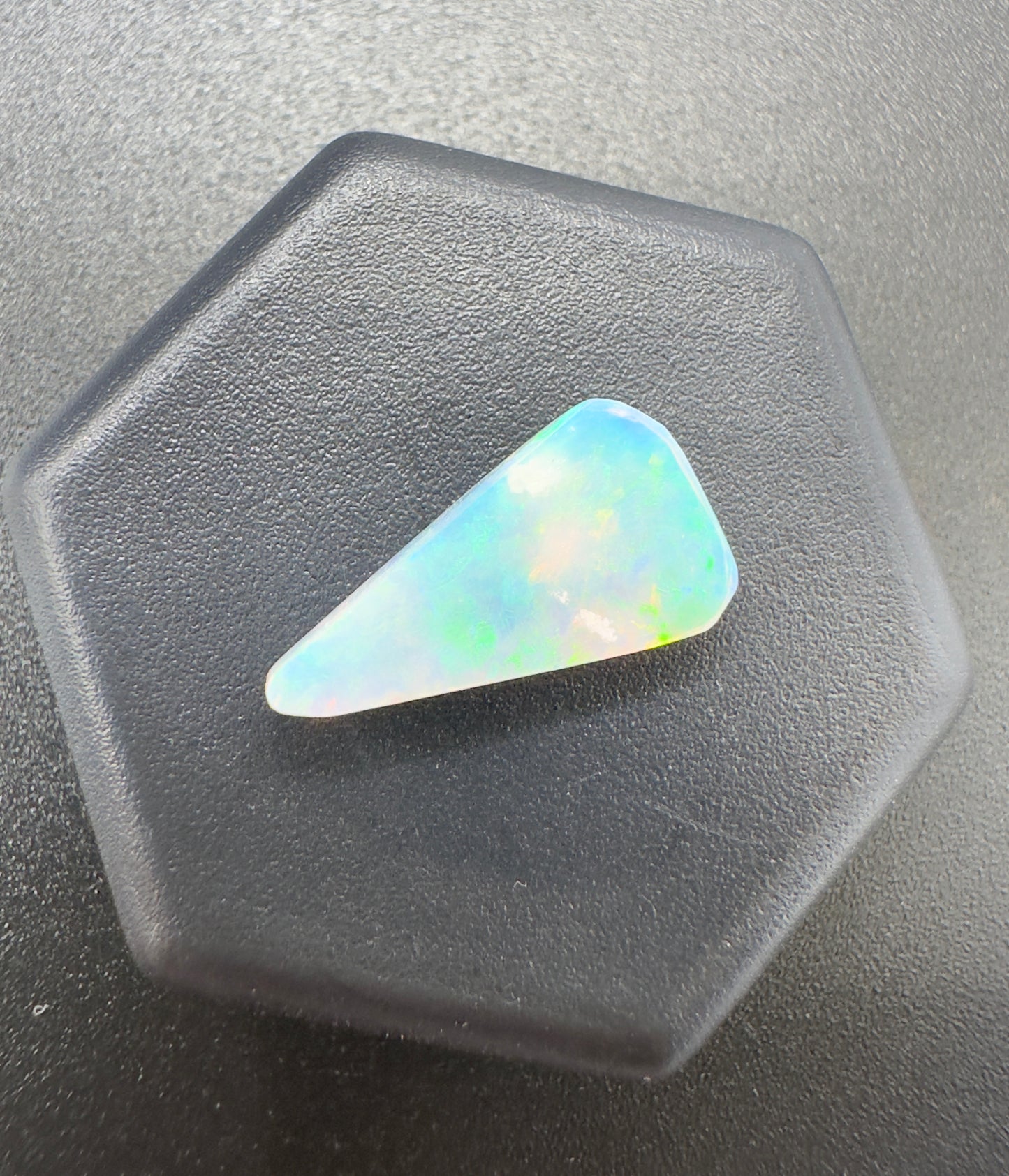 Australian Lightning Ridge Opal 1.1carat Solid Hand Cut Luxury - Iona Opal Australia