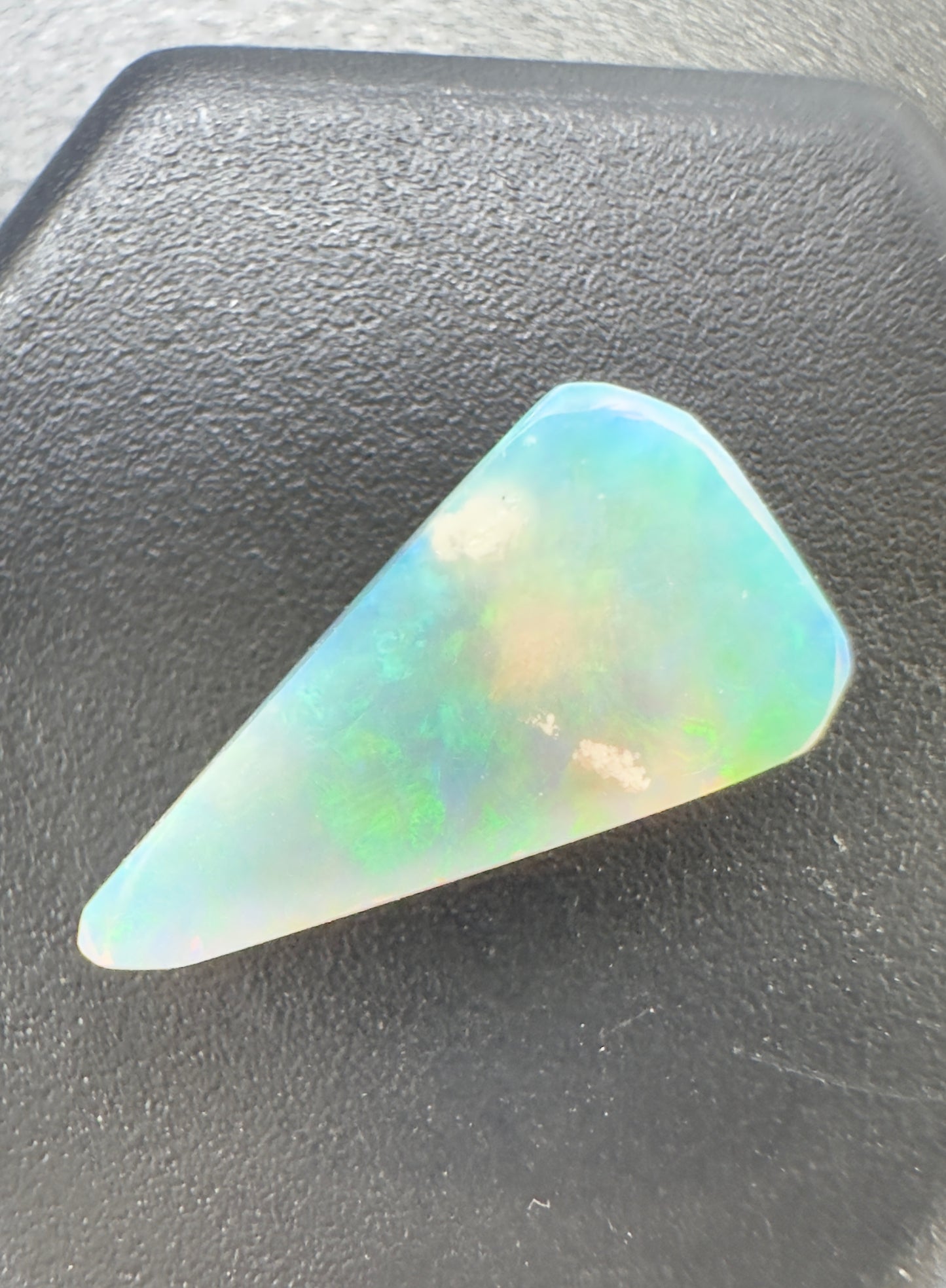 Australian Lightning Ridge Opal 1.1carat Solid Hand Cut Luxury - Iona Opal Australia