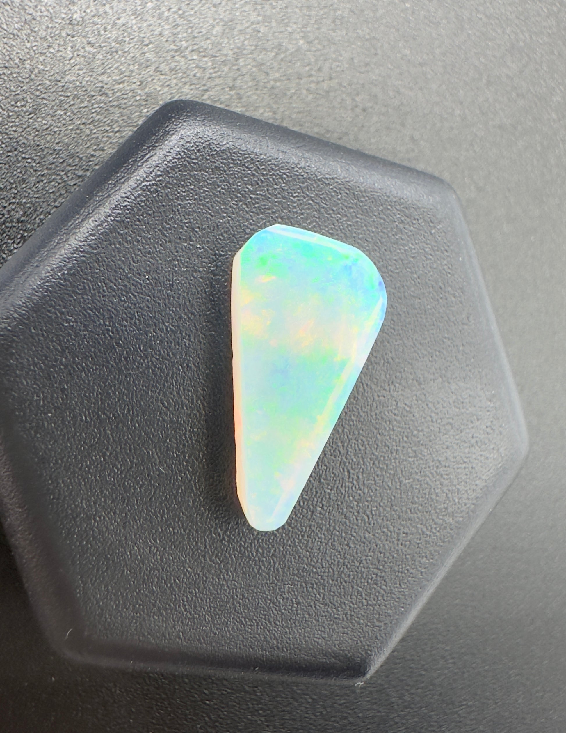 Australian Lightning Ridge Opal 1.1carat Solid Hand Cut Luxury - Iona Opal Australia