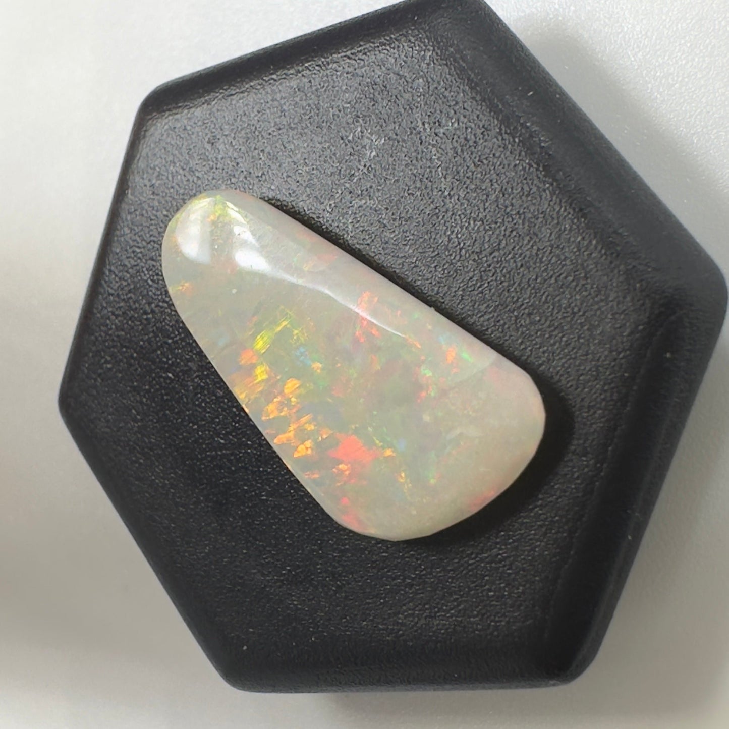 Australian Coober Pedy Opal 2.1carat Solid Hand Cut Luxury - Iona Opal Australia