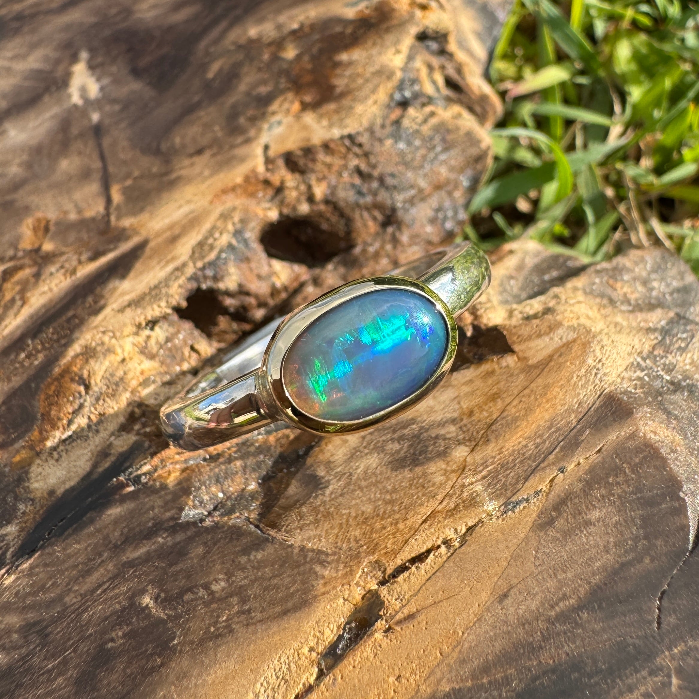 Coral Bay Glow - 1.7ct Solid Lightning Ridge Black Opal Two-Tone 9ct Gold & 925 Sterling Silver Ring