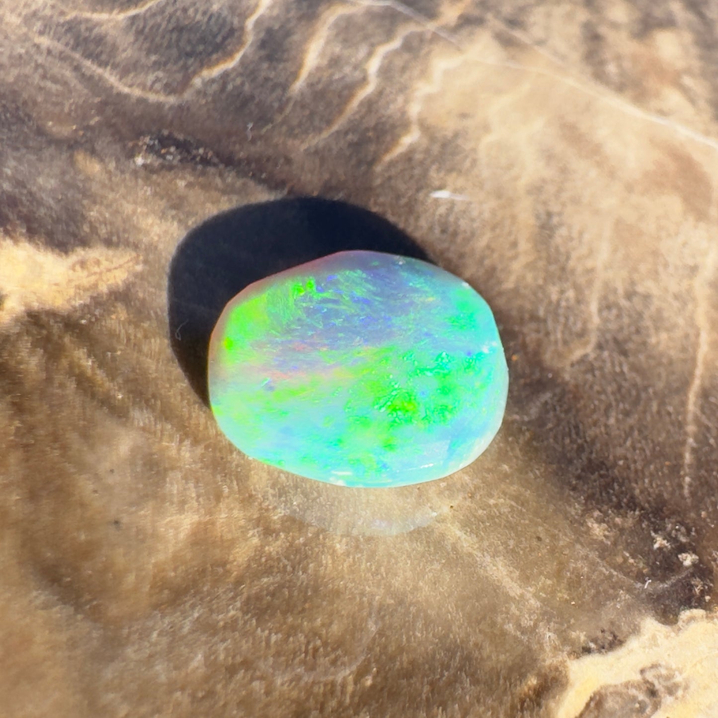 Lightning Ridge Semi Black Opal 0.7carat Solid Hand-Cut