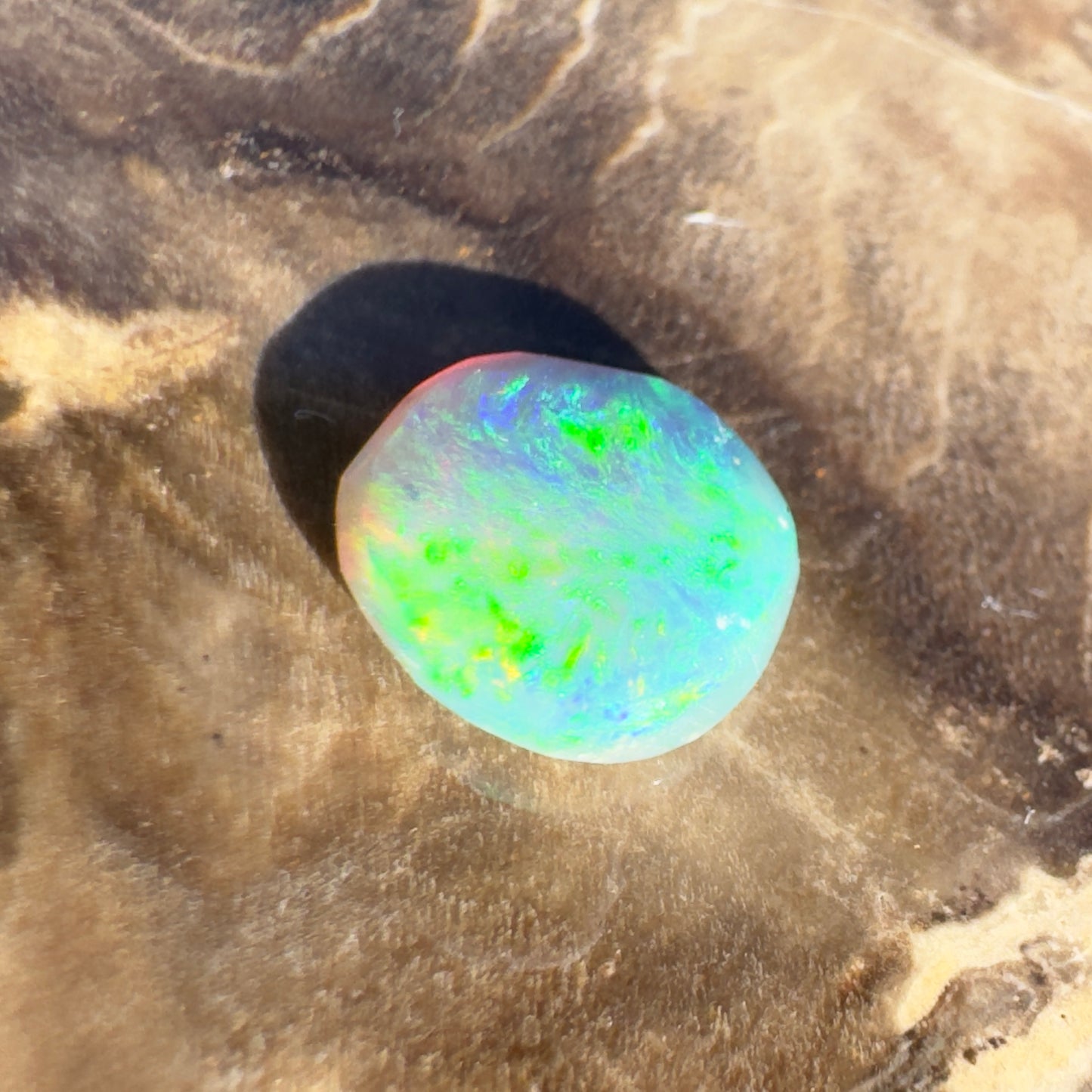 Lightning Ridge Semi Black Opal 0.7carat Solid Hand-Cut