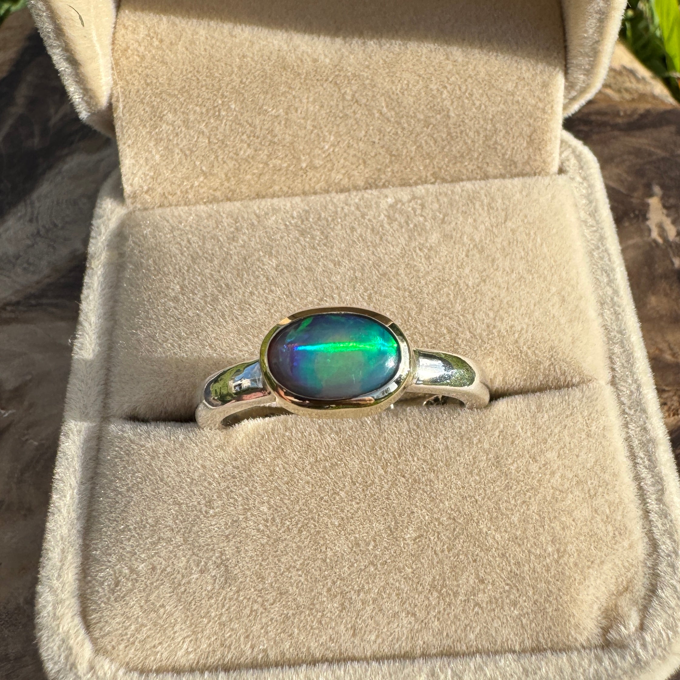 Coral Bay Glow - 1.7ct Solid Lightning Ridge Black Opal Two-Tone 9ct Gold & 925 Sterling Silver Ring