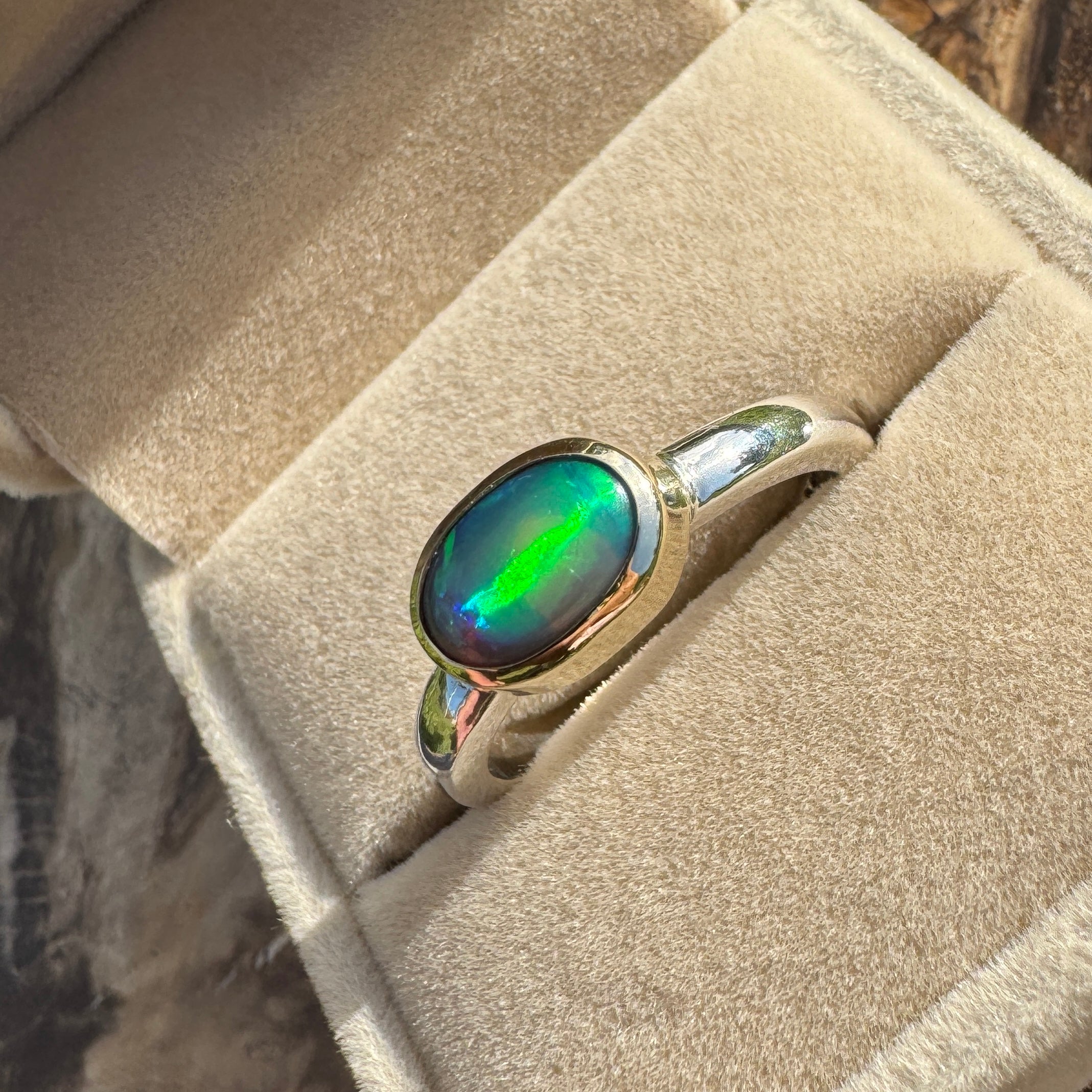 Coral Bay Glow - 1.7ct Solid Lightning Ridge Black Opal Two-Tone 9ct Gold & 925 Sterling Silver Ring