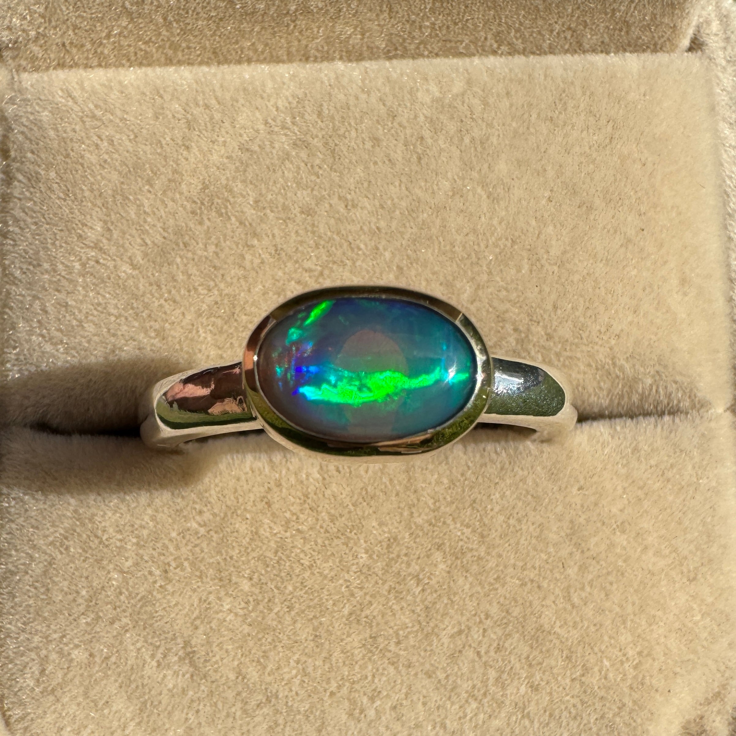 Coral Bay Glow - 1.7ct Solid Lightning Ridge Black Opal Two-Tone 9ct Gold & 925 Sterling Silver Ring