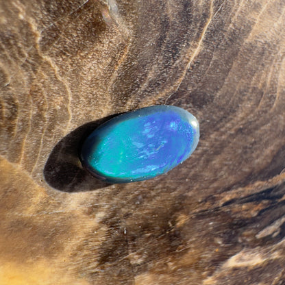 Lightning Ridge Black Opal 0.3carat Solid Hand-Cut