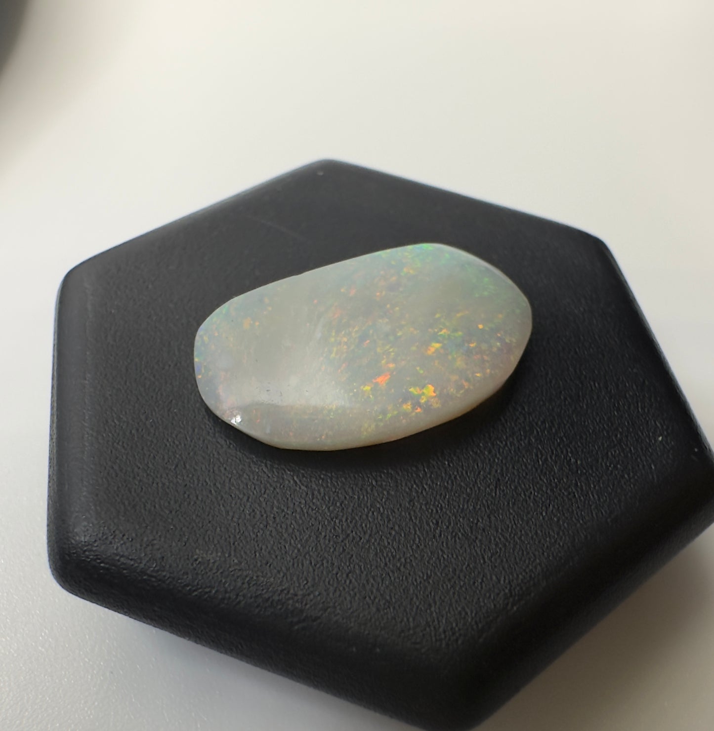 Australian Coober Pedy Opal 1.4carat Solid Hand Cut Luxury - Iona Opal Australia