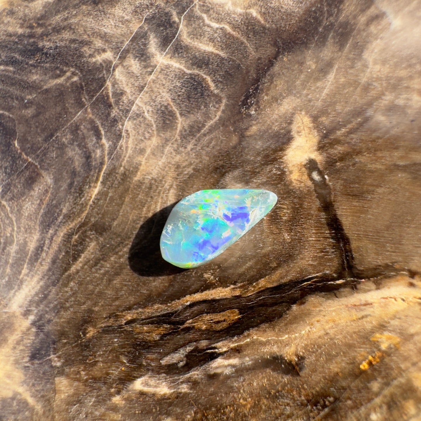 Lightning Ridge Semi Black Opal 0.4carat Solid Hand-Cut