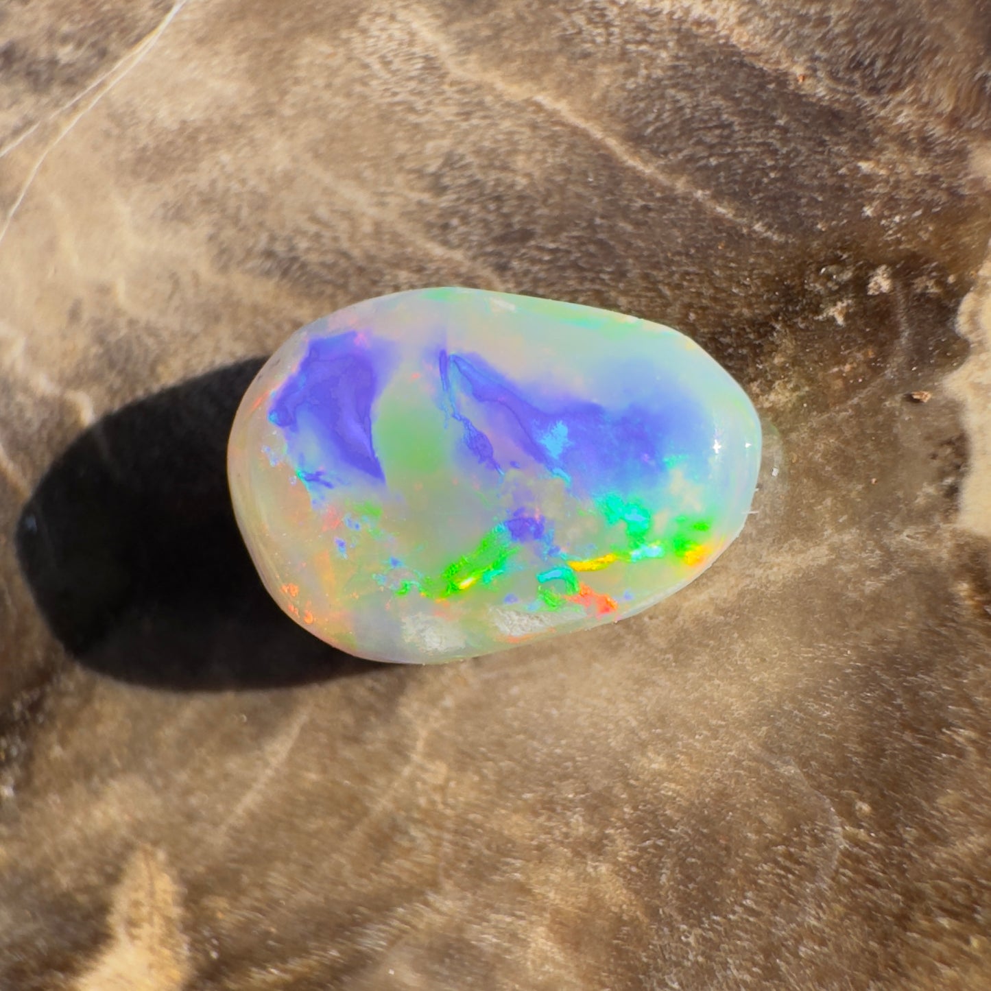 Lightning Ridge Semi Black Opal 0.9carat Solid Hand-Cut