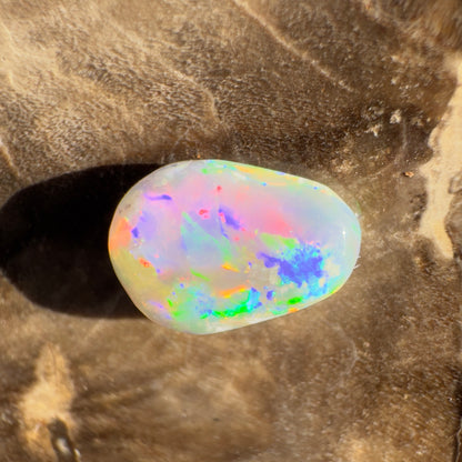 Lightning Ridge Semi Black Opal 0.9carat Solid Hand-Cut