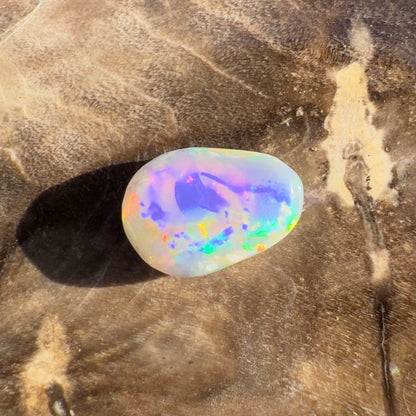 Lightning Ridge Semi Black Opal 0.9carat Solid Hand-Cut