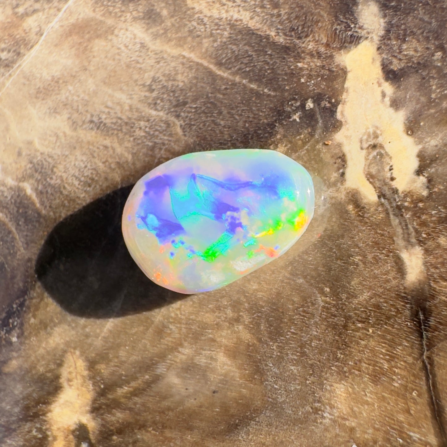 Lightning Ridge Semi Black Opal 0.9carat Solid Hand-Cut