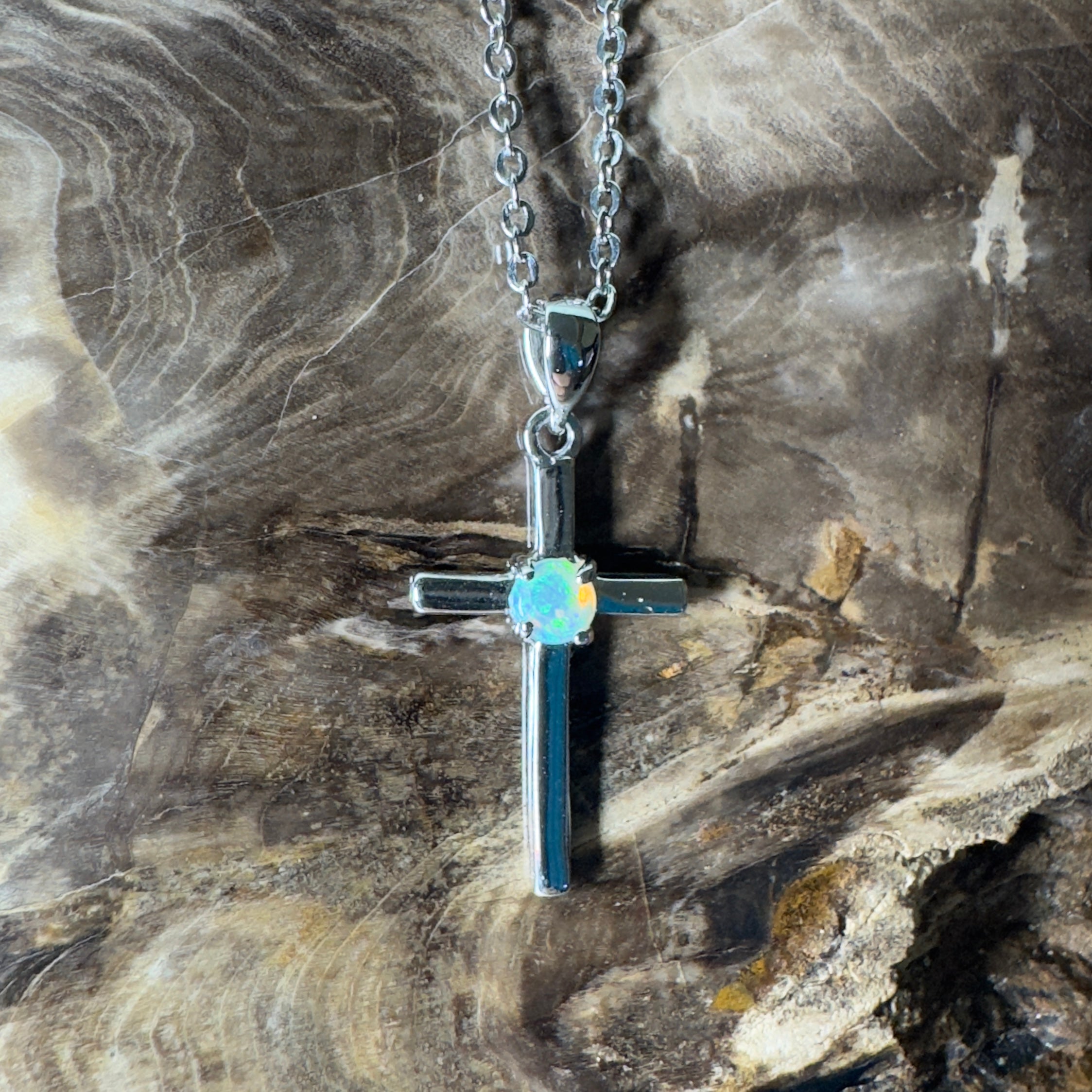 Coral Sea Lightfall ~ 0.2ct Lightning Ridge Crystal Opal 925 Silver Pendant