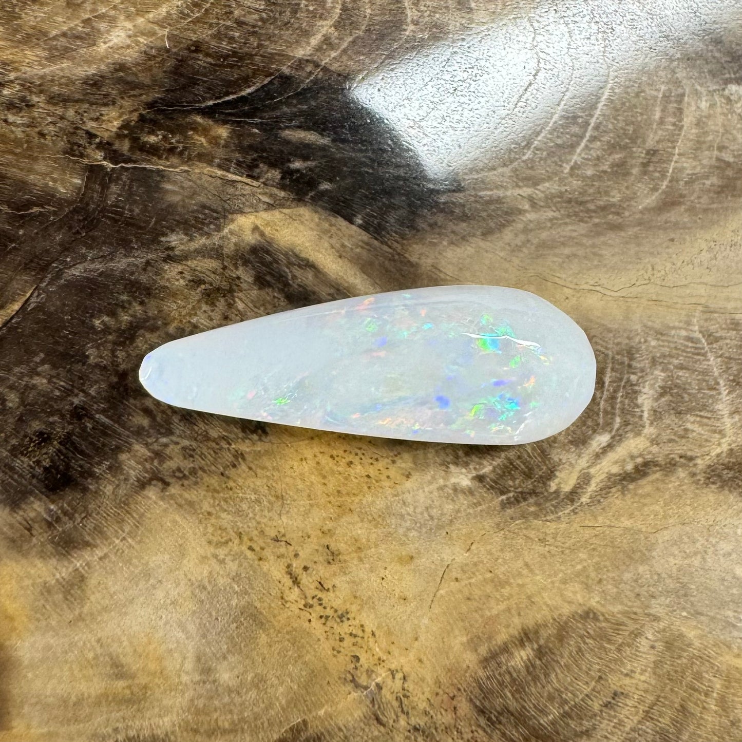 Hand-Cut Solid Coober Pedy Opal 2.0carat